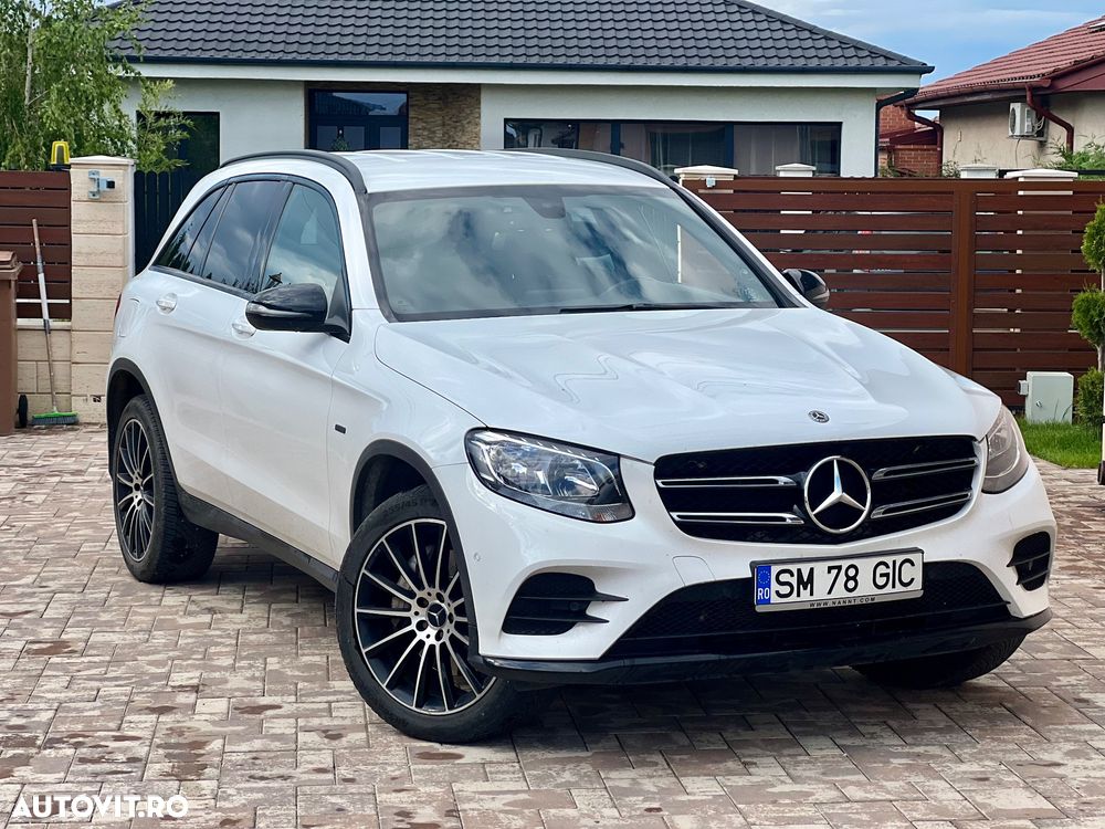 Mercedes-Benz GLC 350 e 4Matic 7G-TRONIC AMG Line - 2