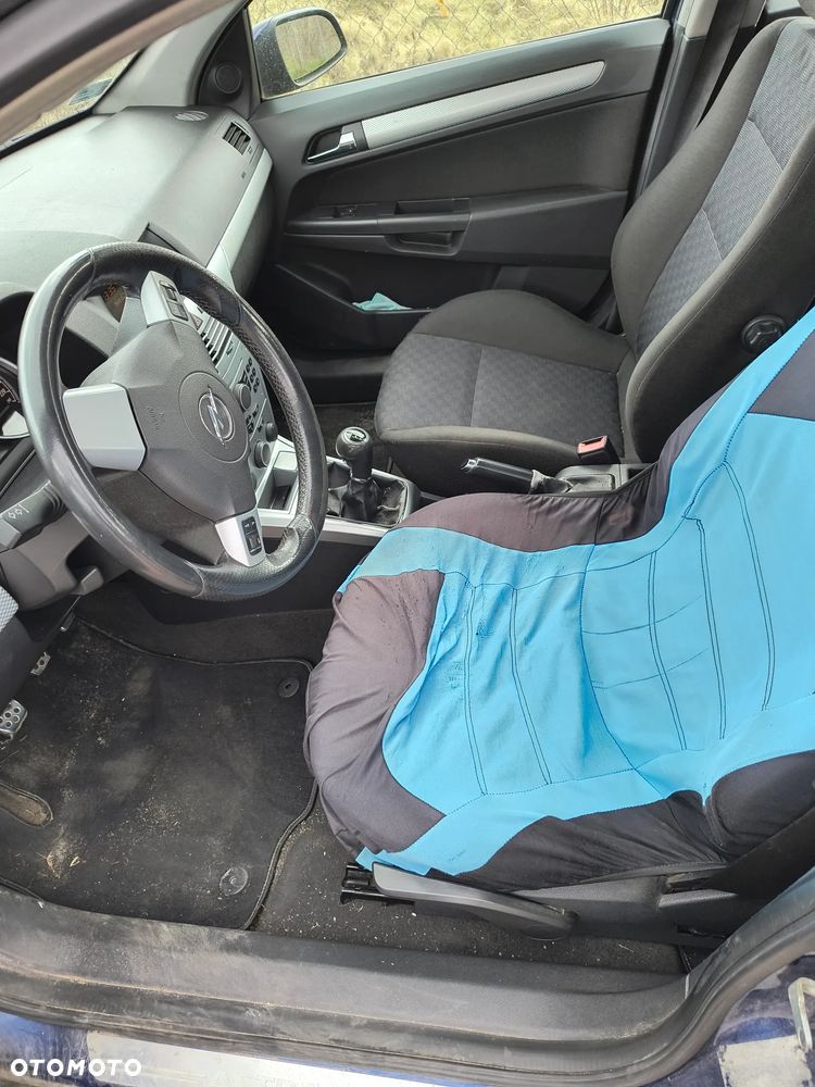 Opel Astra 1.7 CDTI - 8