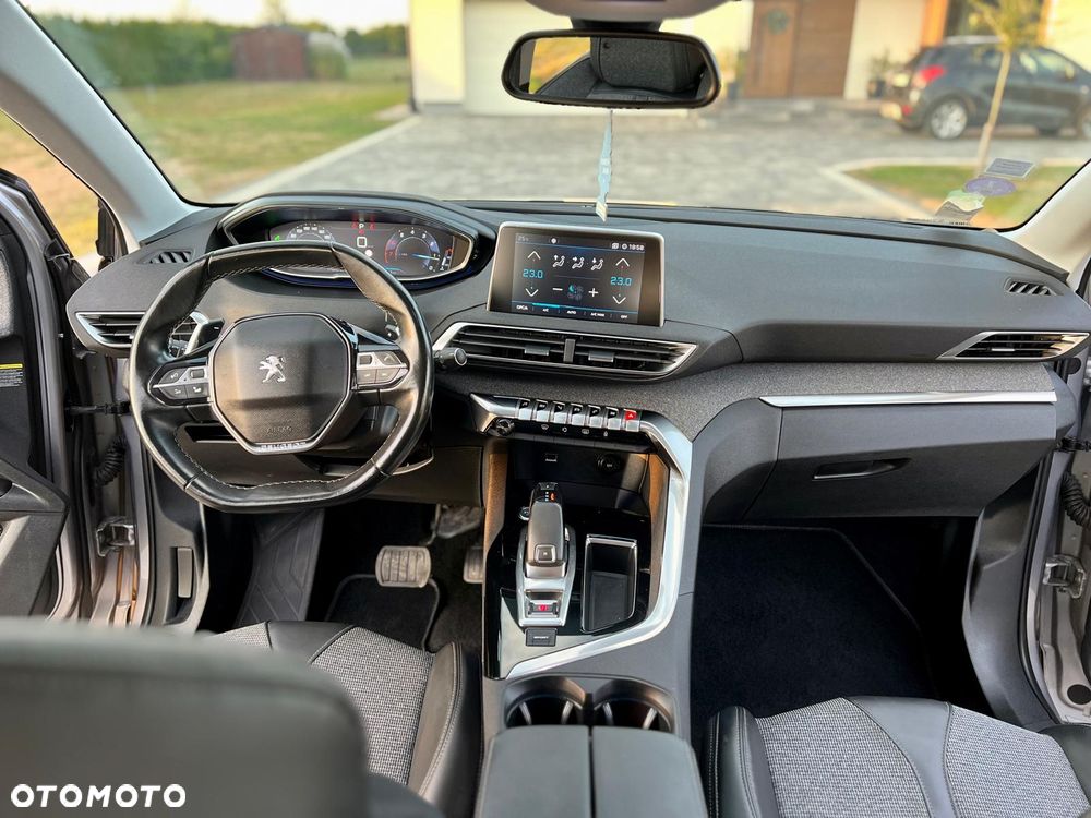 Peugeot 5008 1.6 THP Allure S&S EAT6 - 30