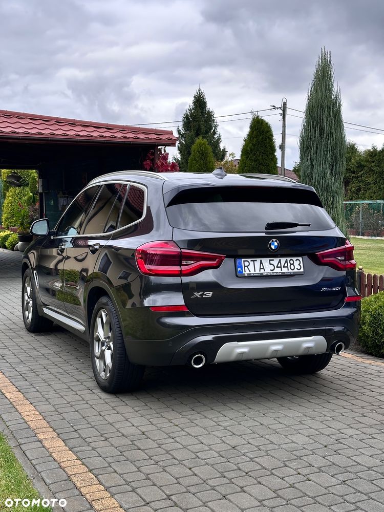 BMW X3 xDrive30i xLine - 6