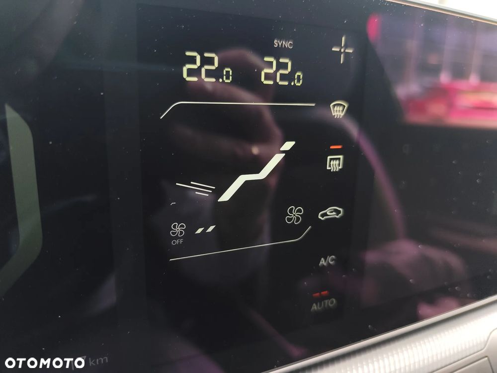 Kia K4 1.6 T-GDI GT Line - 21