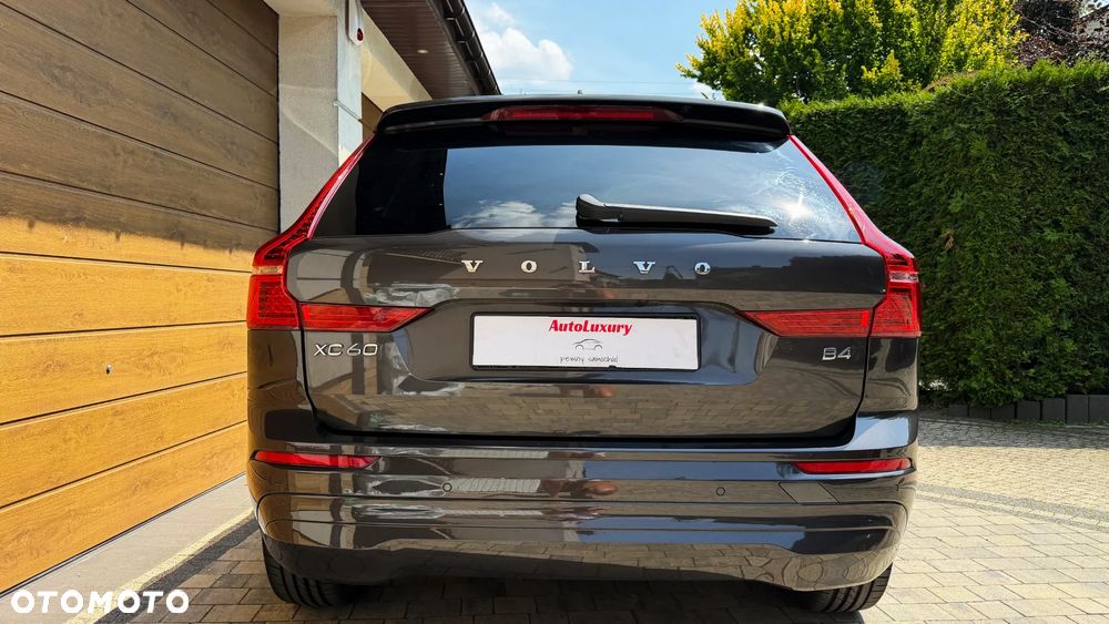 Volvo XC 60 B4 D Geartronic Momentum Pro - 8