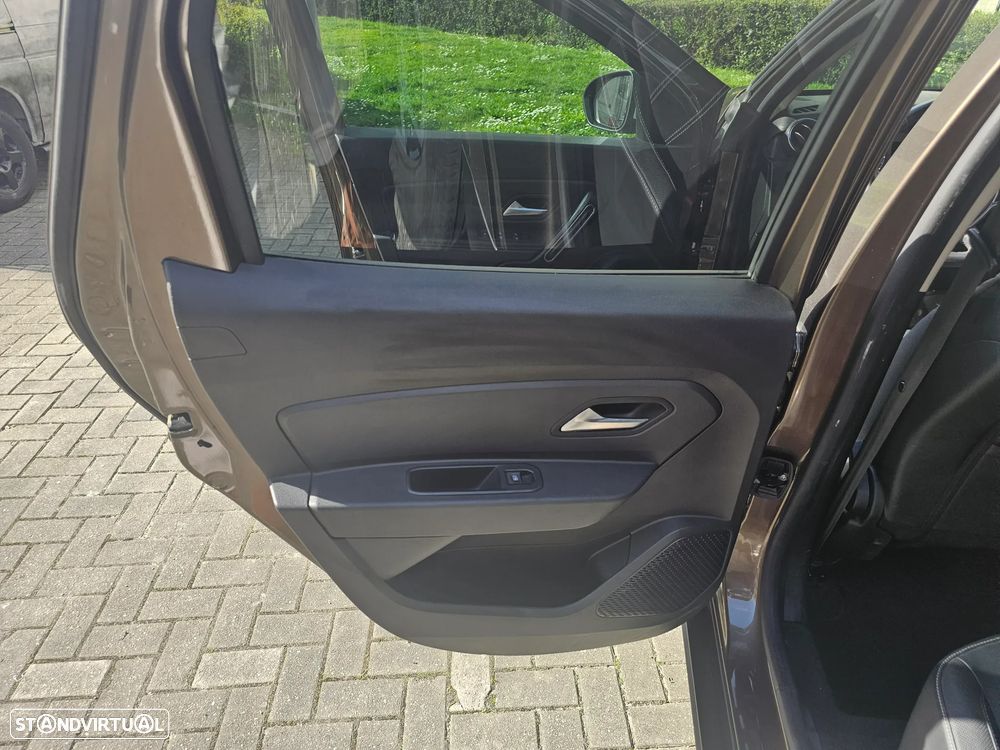 Dacia Duster 1.6 Tour Bi-Fuel - 15