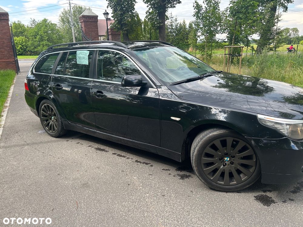 BMW Seria 5 520d Touring Edition Sport - 8