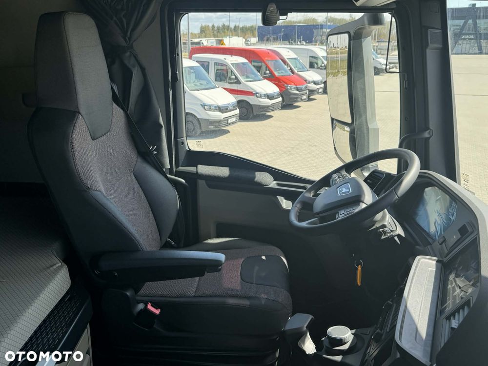 MAN DEMO - TGX 18.520 D30 BL SA - 8