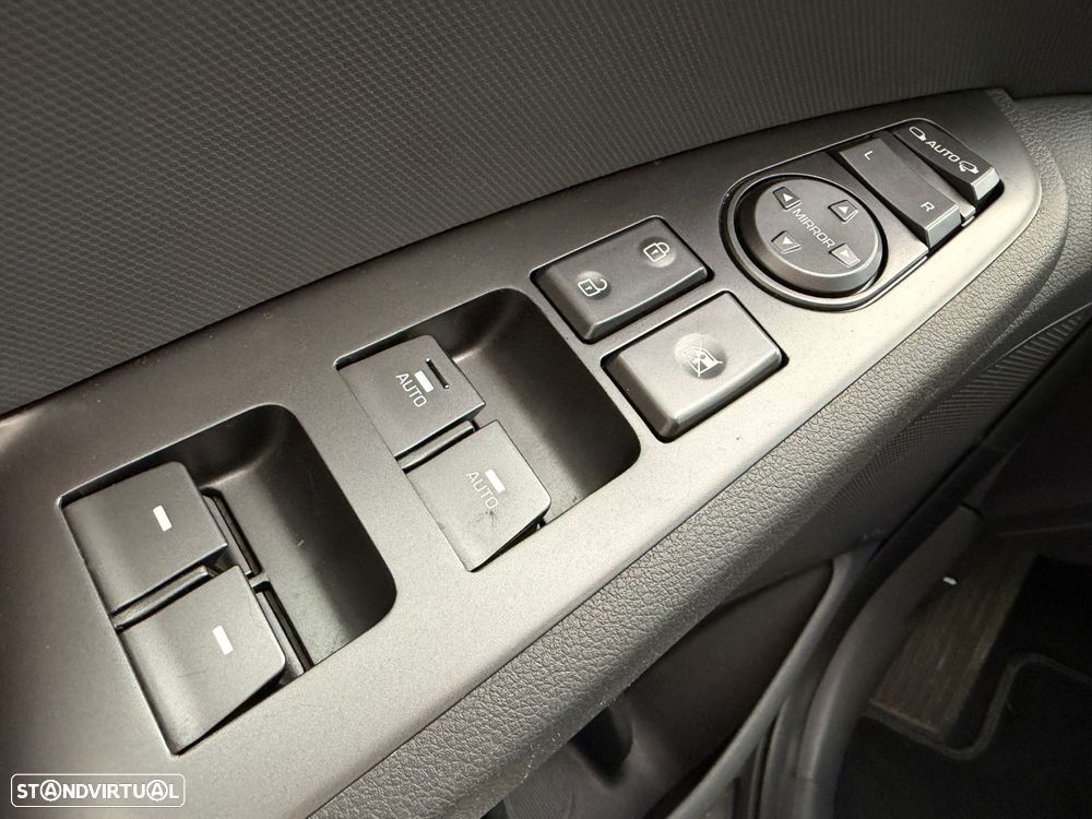 Hyundai Ioniq 1.6 GDI HEV Pack Plus - 21