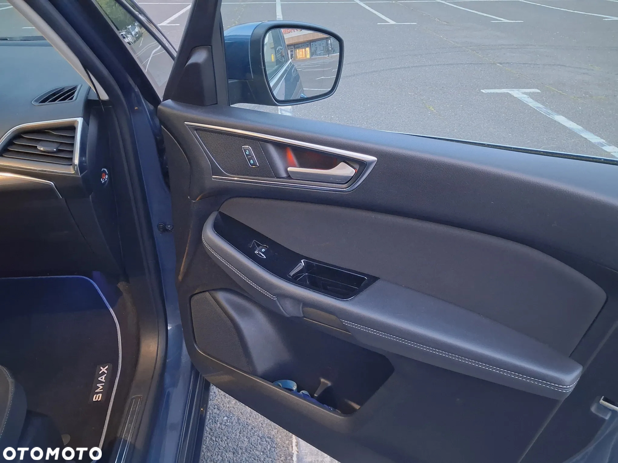Ford S-Max 2.0 EcoBlue Titanium - 32