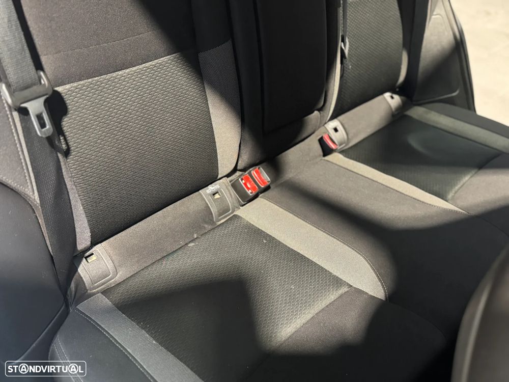 Nissan Qashqai 1.5 dCi N-Connecta - 25