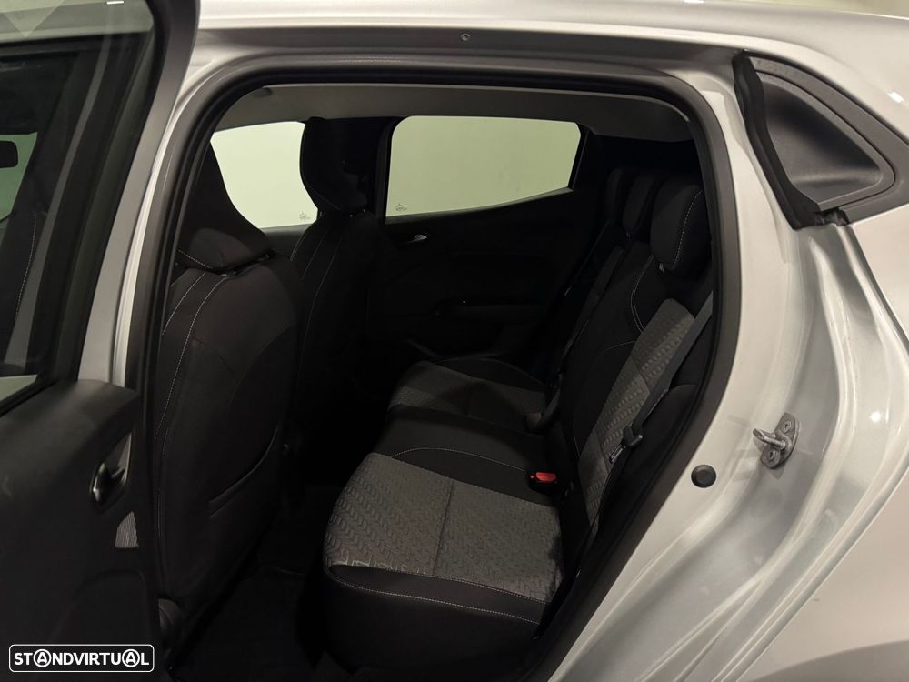 Renault Clio 1.0 TCe Evolution Bi-Fuel - 33