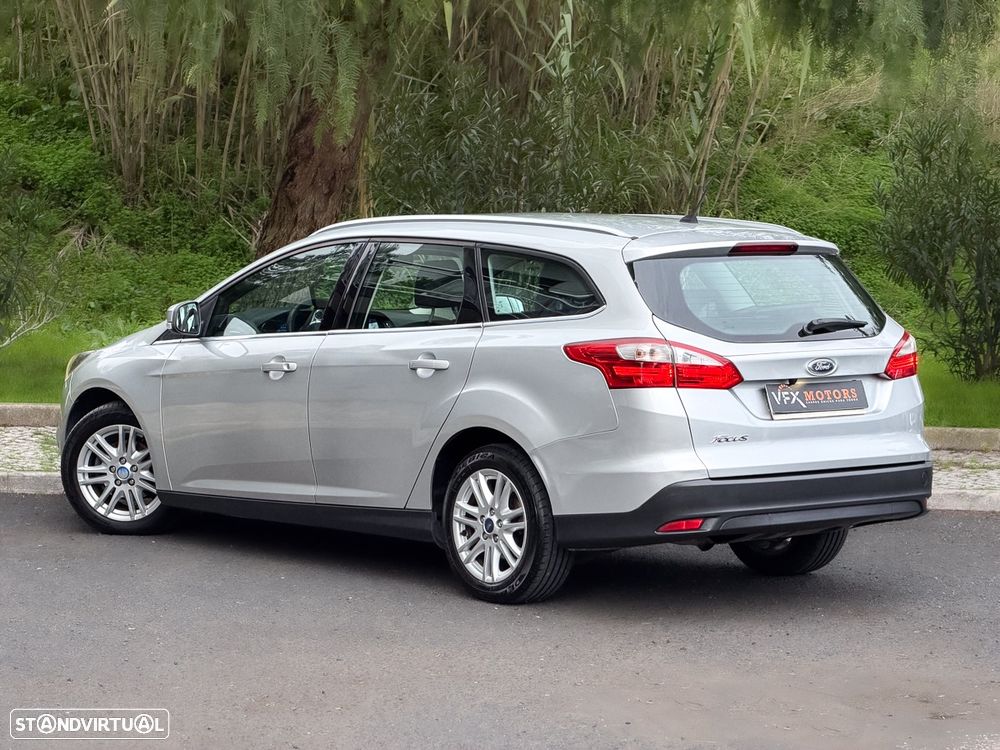 Ford Focus SW 1.6 TDCi Titanium Best - 6