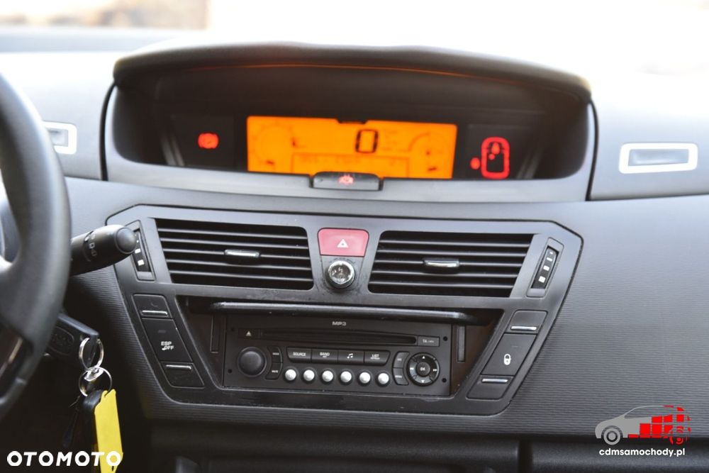 Citroën C4 Picasso - 25