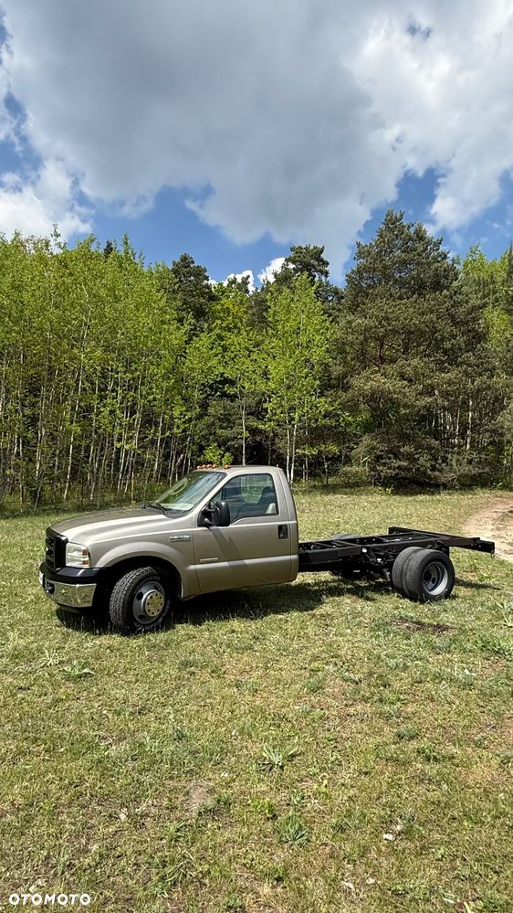 Ford Inny - 7