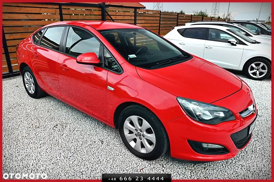 Opel Astra 1.4 T Business - 8