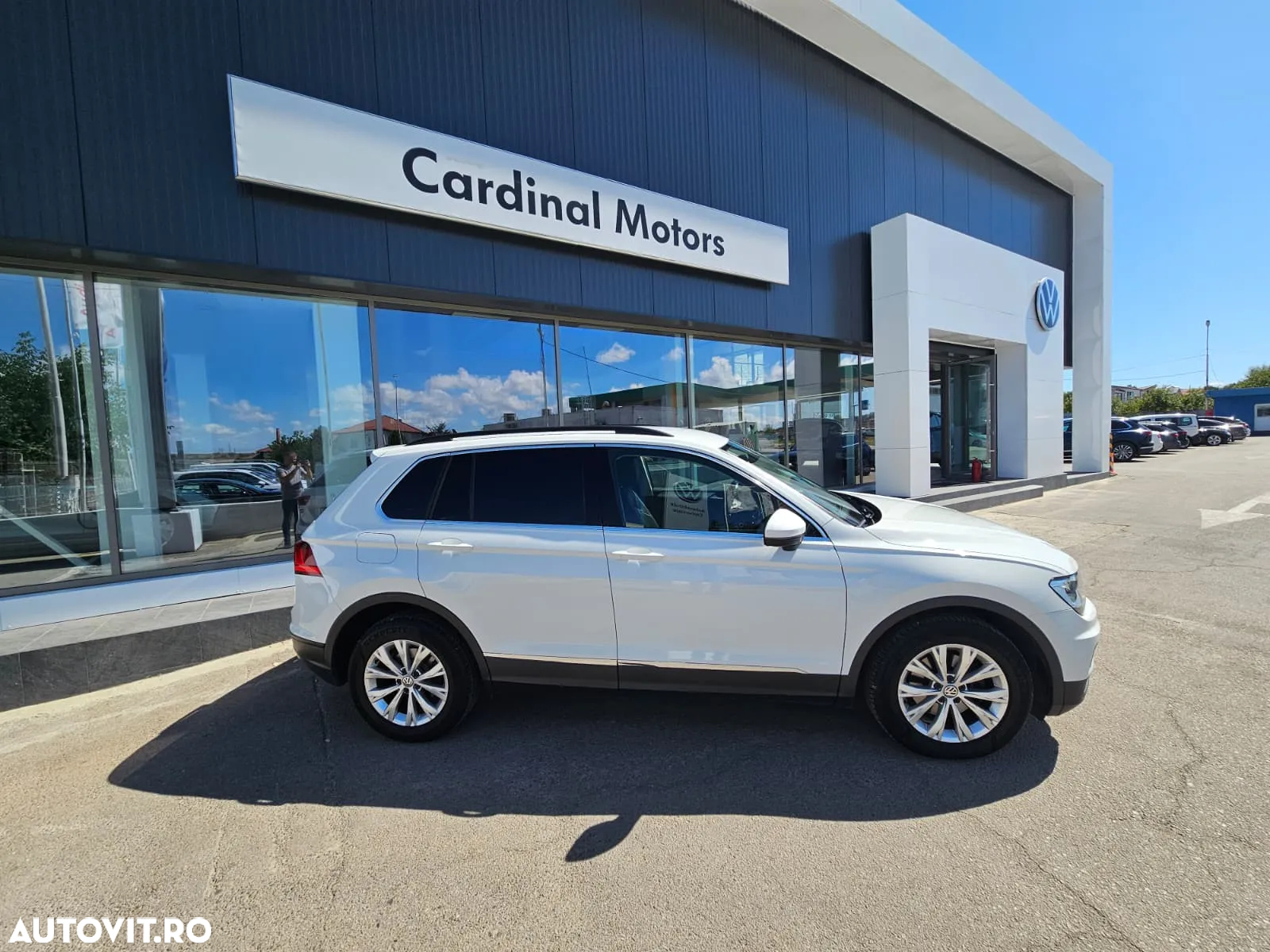 Volkswagen Tiguan 2.0 TDI 4Mot DSG Highline - 2