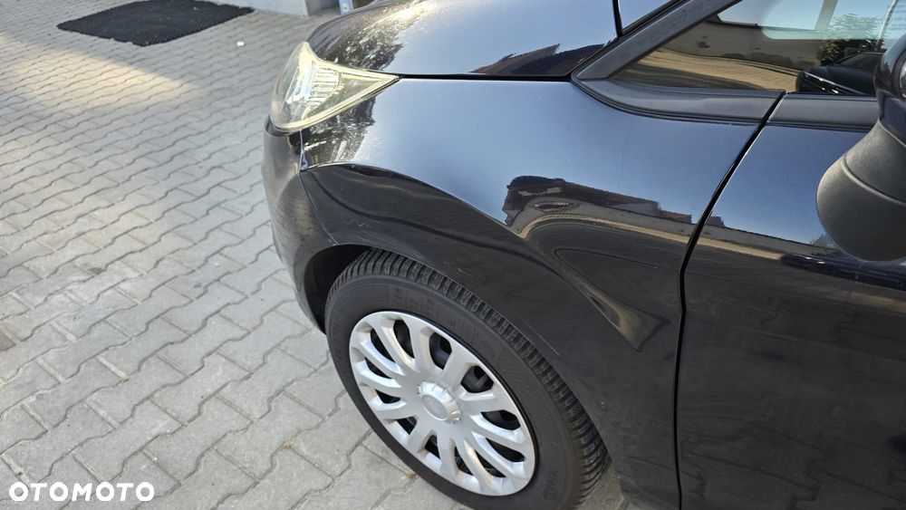 Ford Fiesta 1.25 Trend - 12