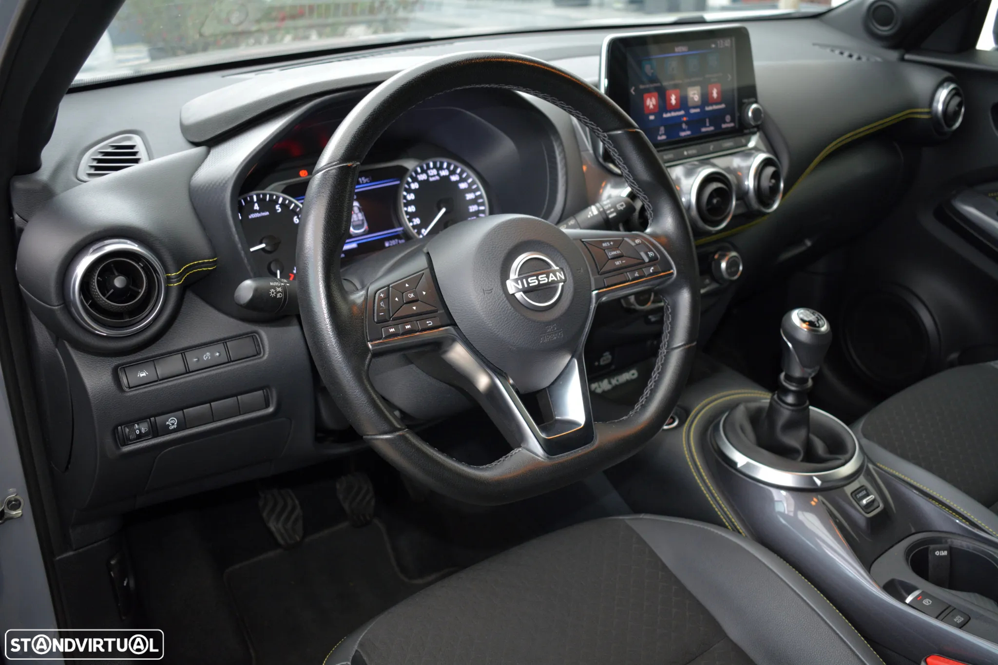 Nissan Juke 1.0 DIG-T Kiiro - 22