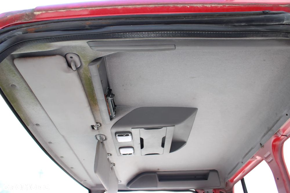 Nissan Alteon Kabian - 8