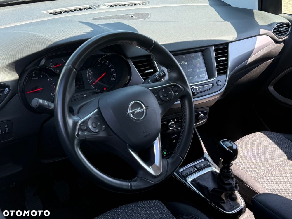 Opel Crossland 1.2 T GS - 11