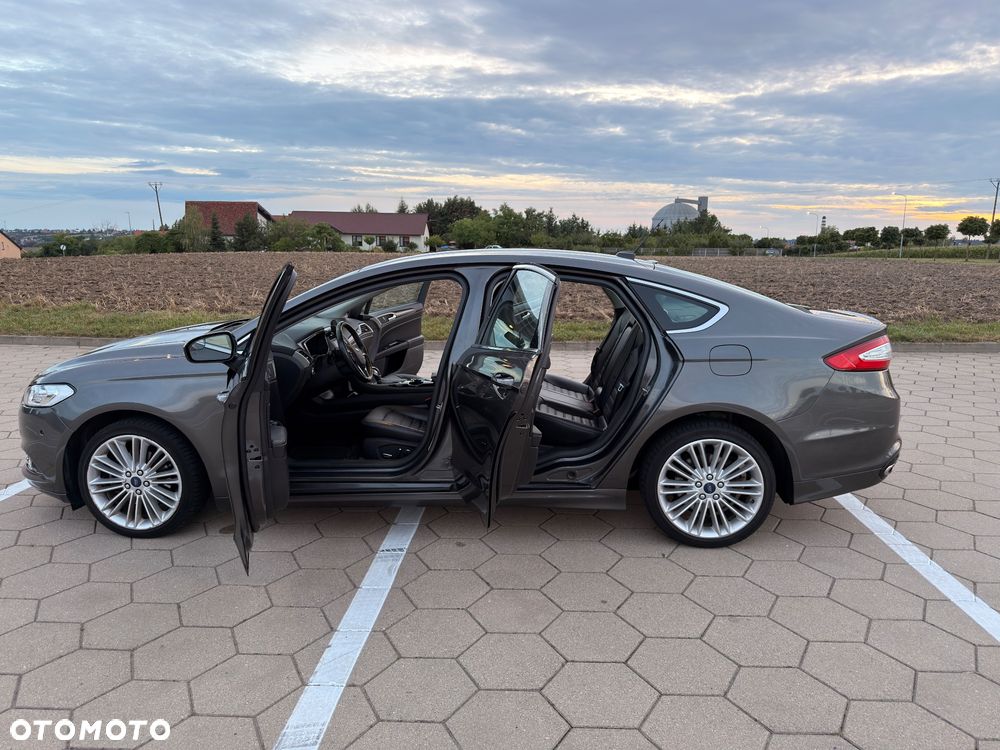 Ford Fusion - 6