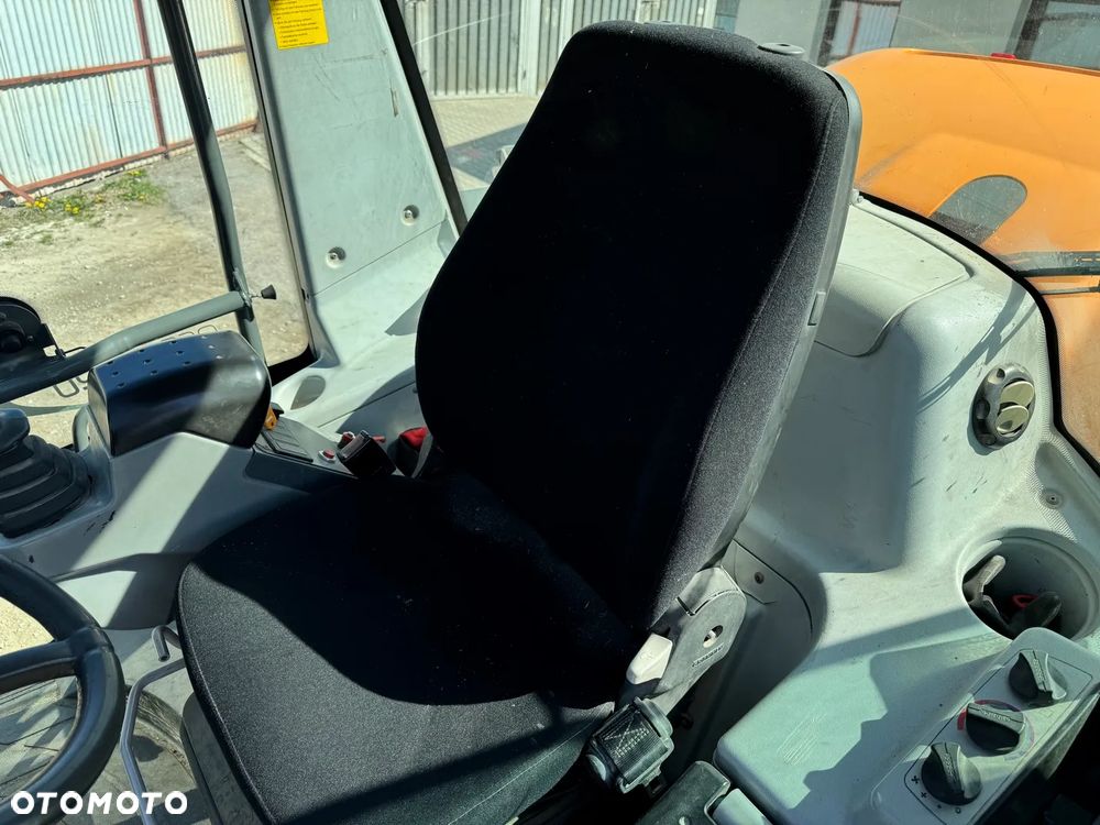 Kramer ALLRAD 680 - 21