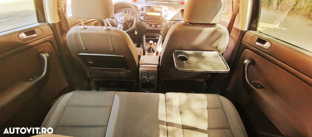 Volkswagen Golf Plus 1.6 TDI DPF Comfortline - 14