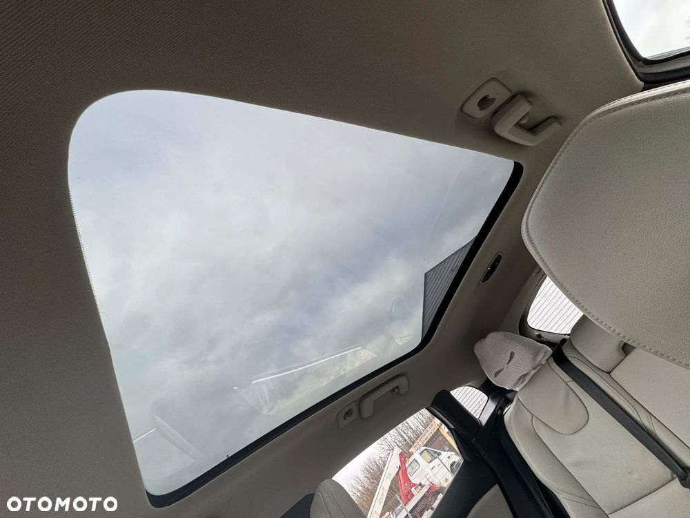 Volvo V40 D3 Ocean Race - 12