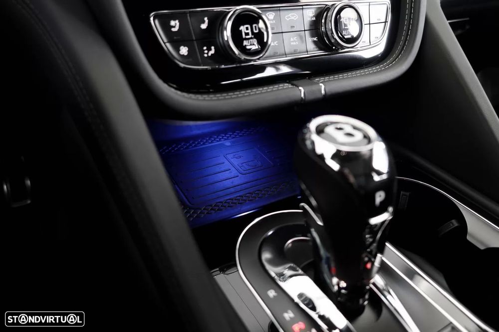 Bentley Bentayga Hybrid - 11