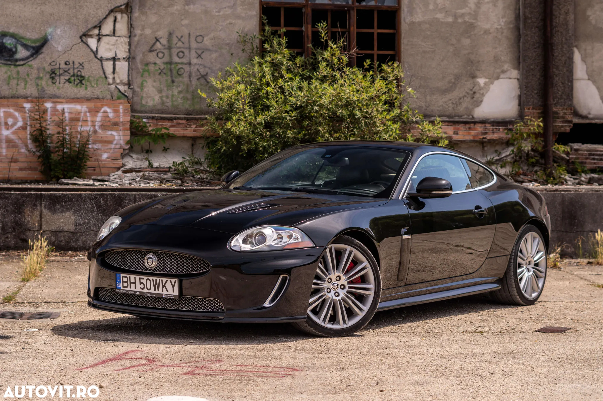 Jaguar XKR 5.0 Kompressor Coupe - 3
