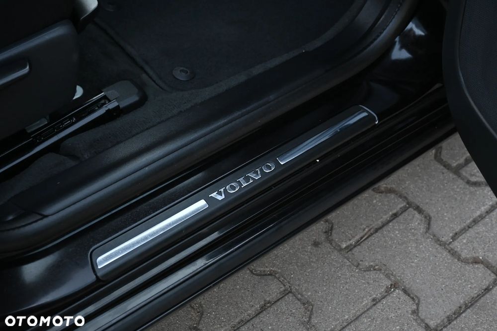 Volvo V60 D3 Geartronic Momentum - 12