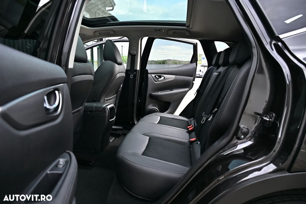 Nissan Qashqai 1.6 DIG-T TEKNA - 16