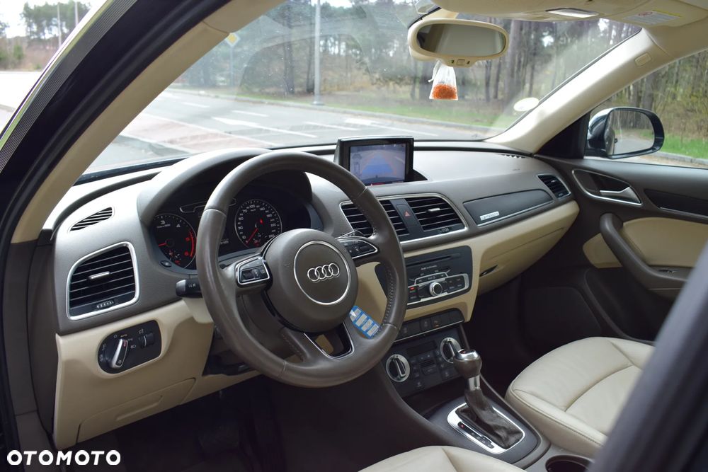 Audi Q3 2.0 TDI Quattro S tronic - 16