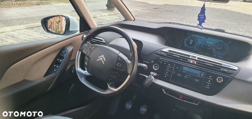 Citroën C4 Grand Picasso 1.6 THP Exclusive - 39