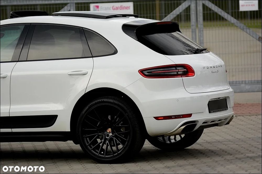Porsche Macan Standard - 9