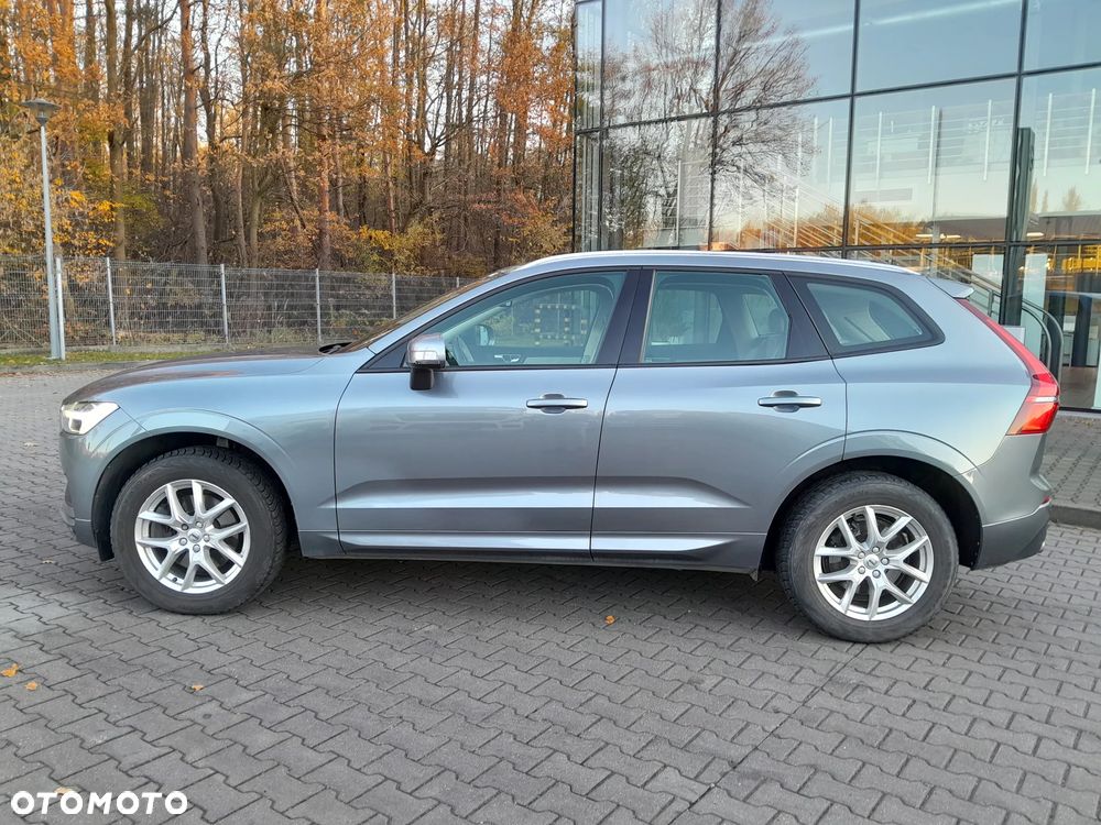 Volvo XC 60 D4 AWD Momentum - 3