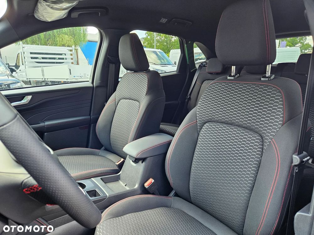 Ford Kuga 2.5 FHEV FWD ST-Line - 19