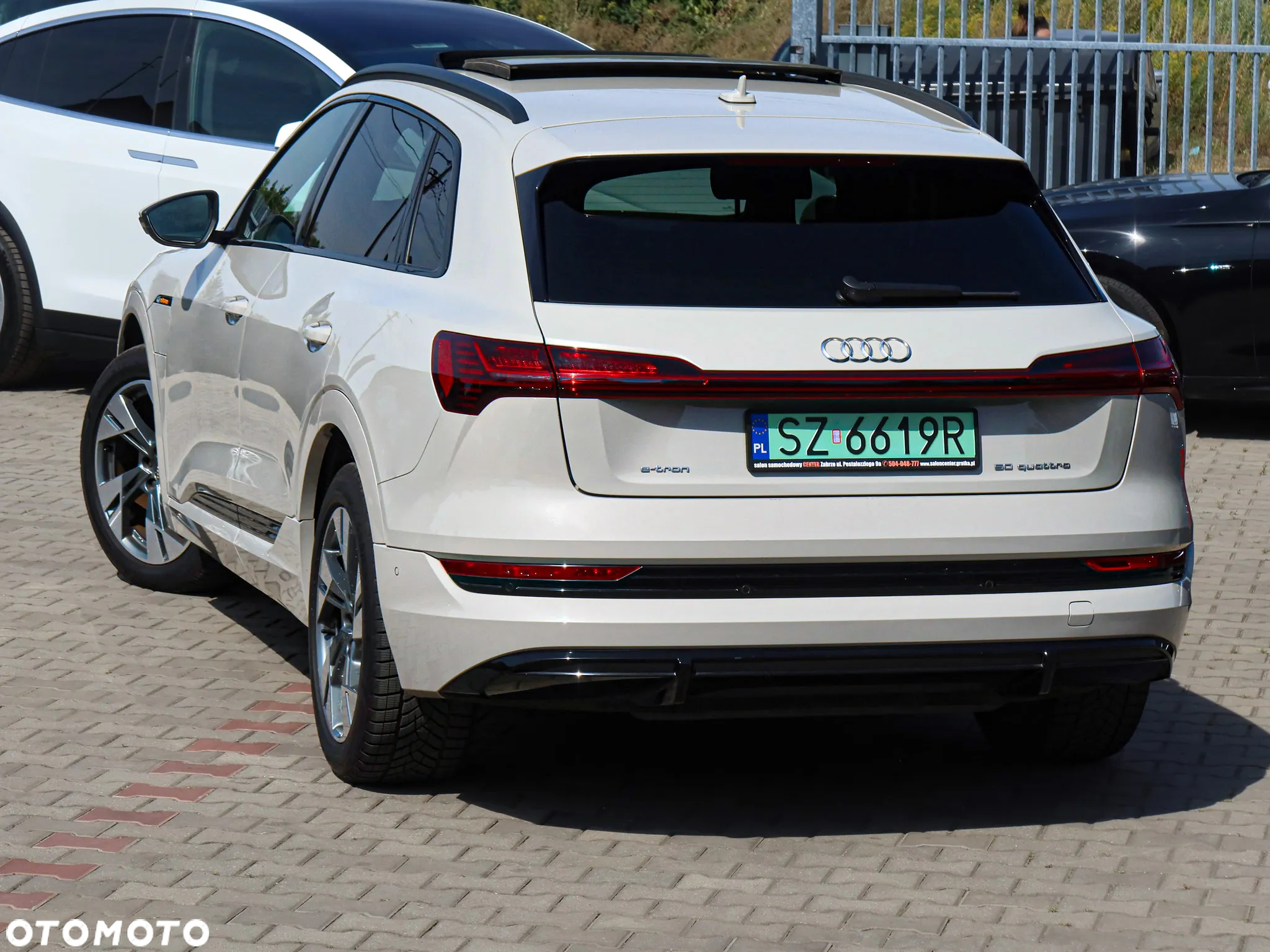 Audi e-tron 50 quattro S line - 33