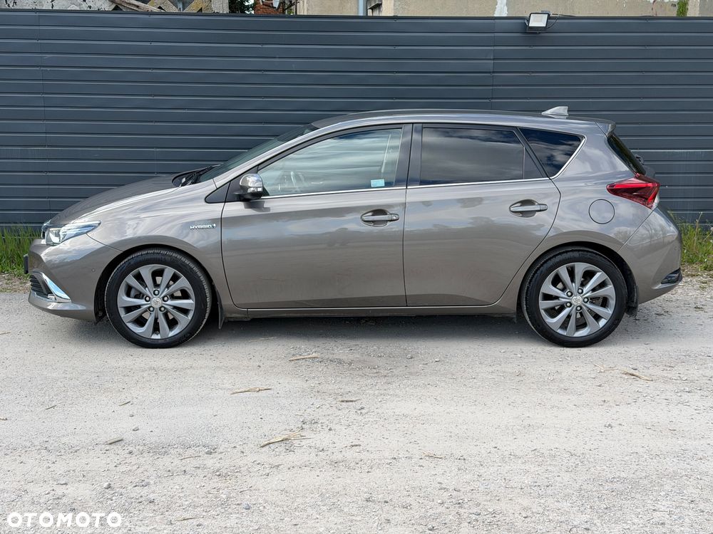 Toyota Auris Hybrid 135 Prestige - 5