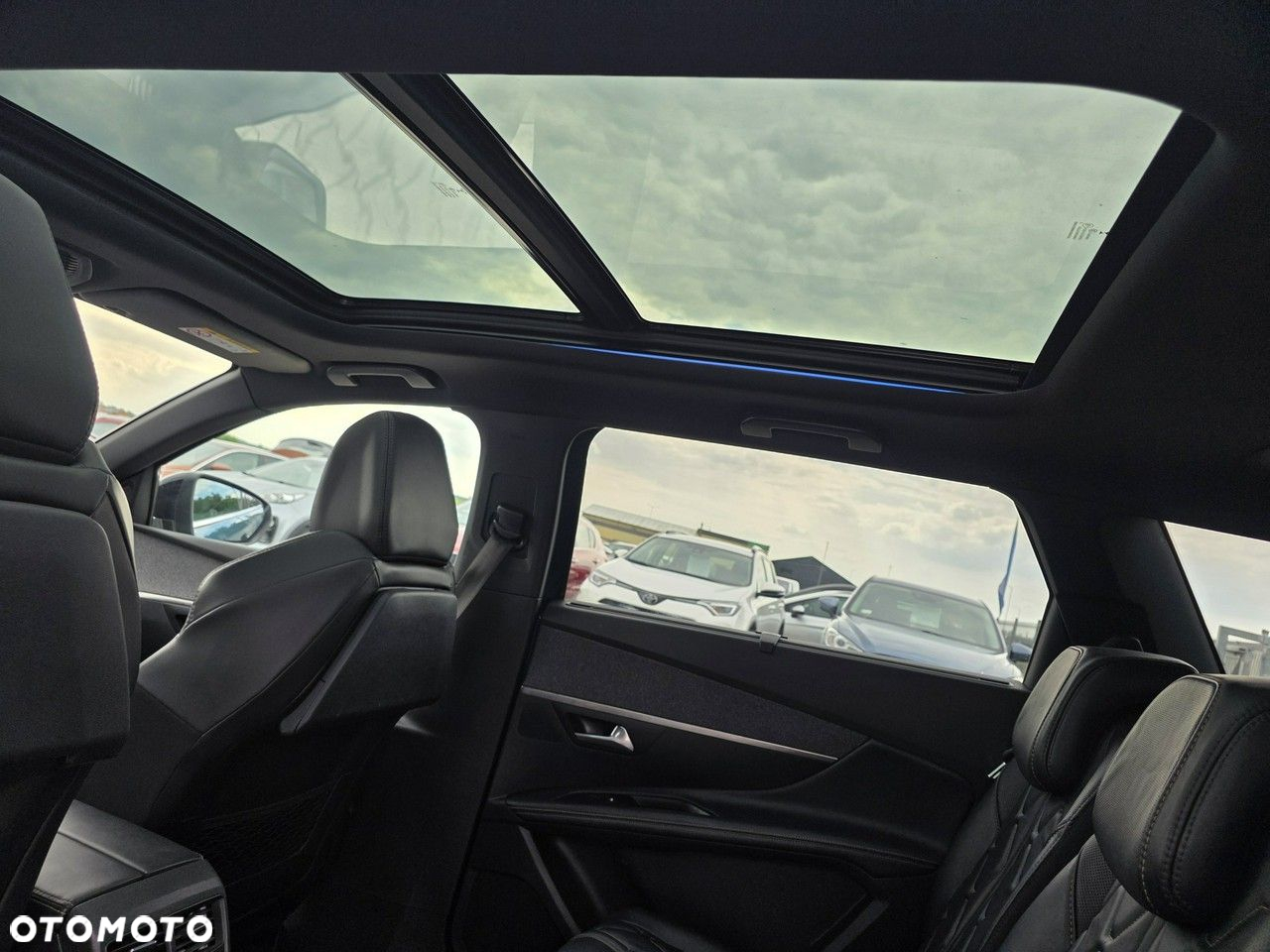 Peugeot 5008 - 4