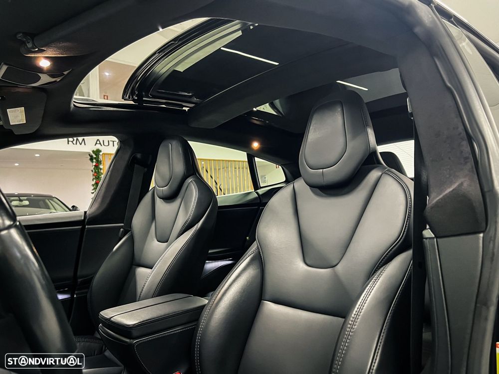 Tesla Model S 100D - 10