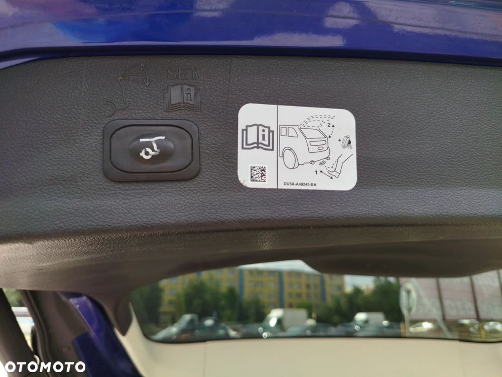 Ford Kuga - 9