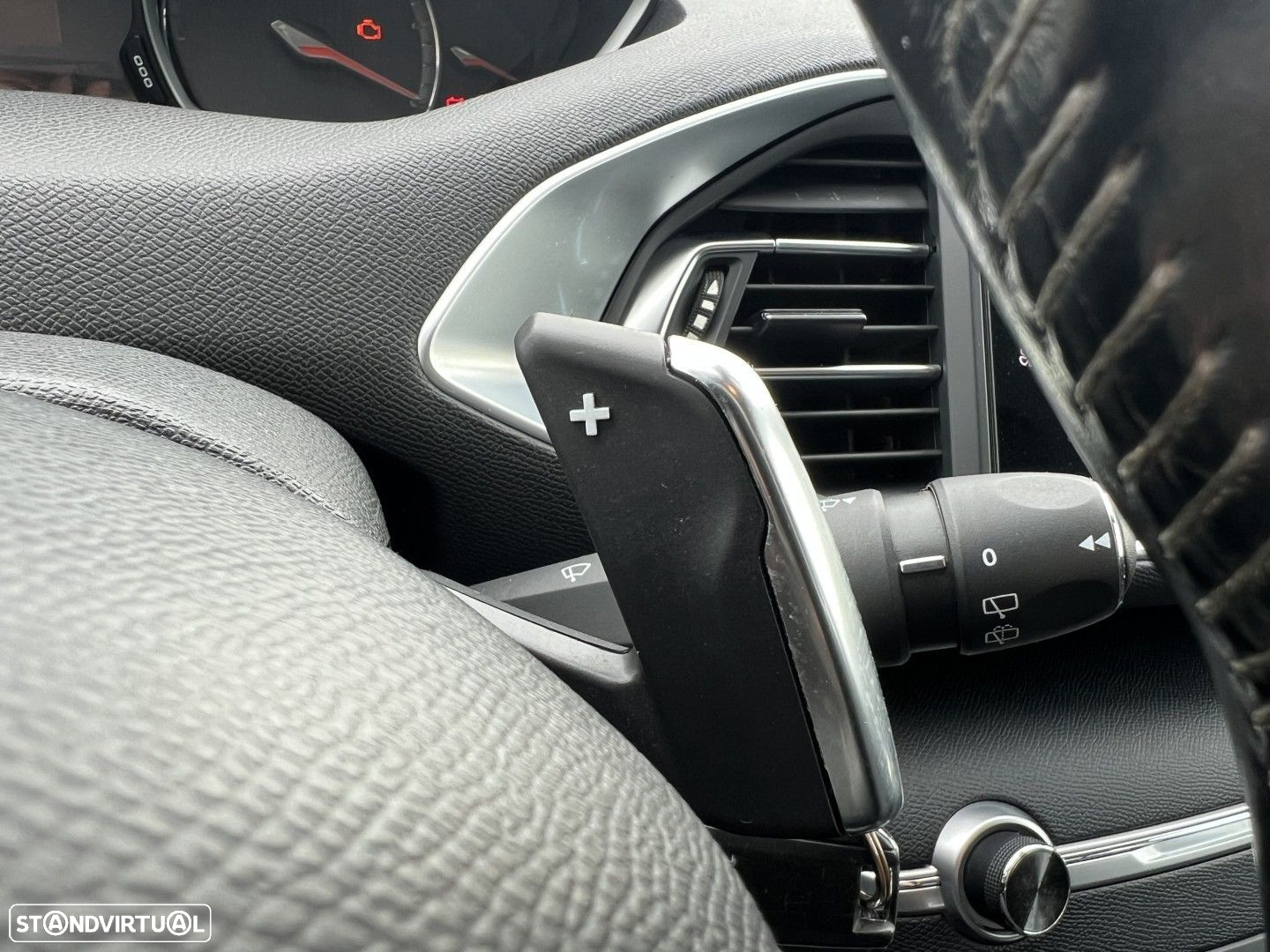 Peugeot 308 SW 1.5 BlueHDi Allure EAT8 - 27