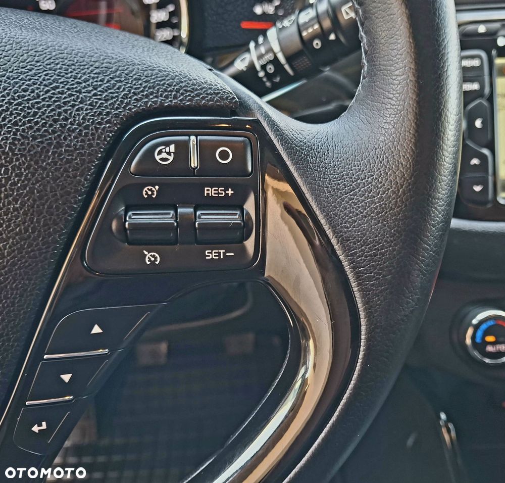 Kia Ceed 1.6 GDI Platinum Edition - 28