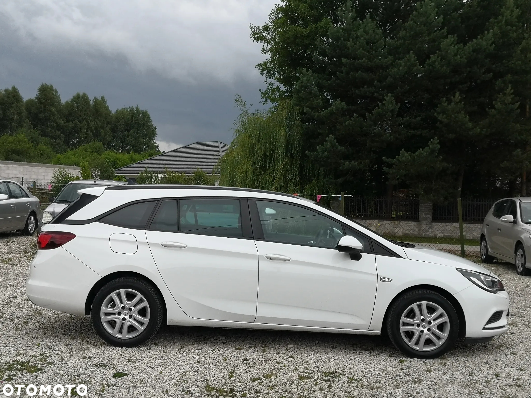 Opel Astra 1.6 D (CDTI) Sports Tourer Edition - 5