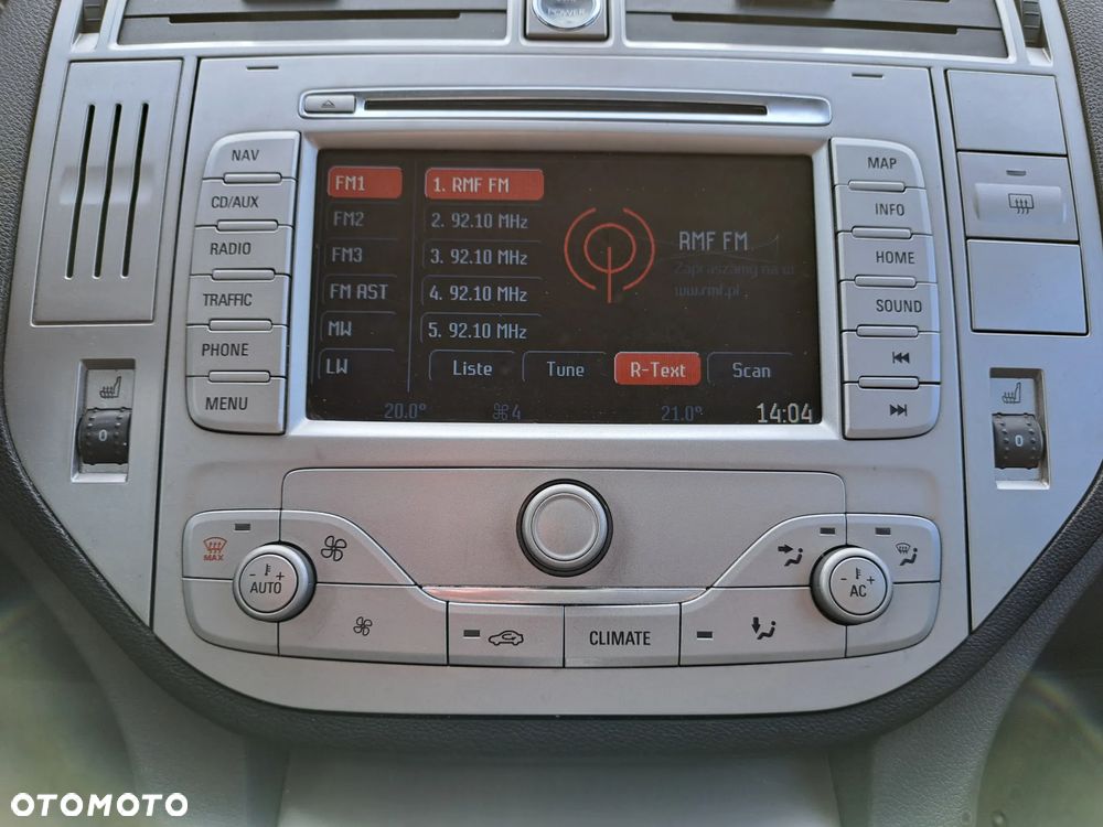 Ford Kuga - 22