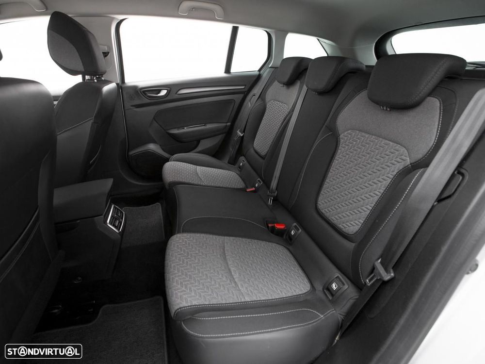 Renault Mégane Sport Tourer 1.5 Blue dCi Limited — fotografia 9