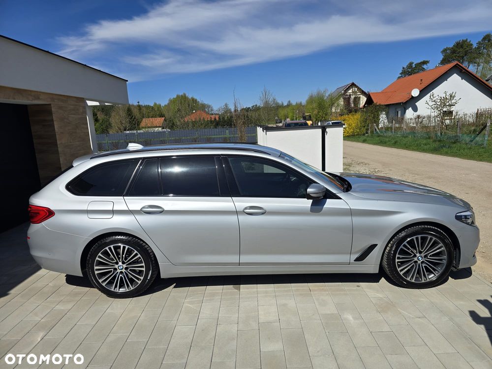 BMW Seria 5 520d Sport Line sport - 3