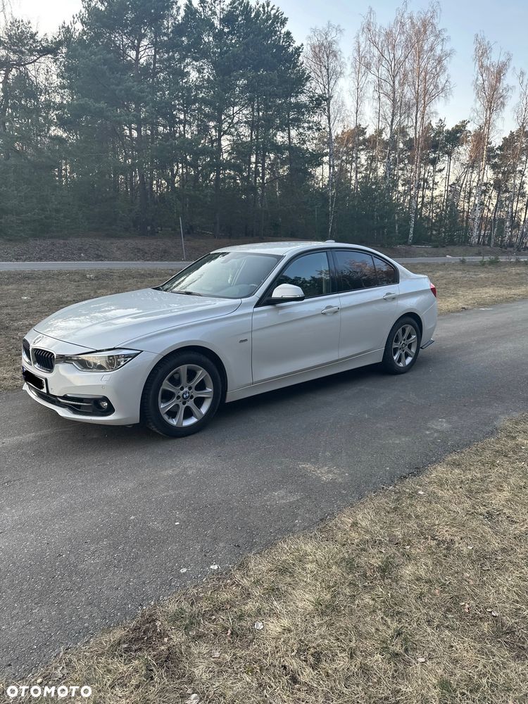 BMW Seria 3 318i Sport Line - 6