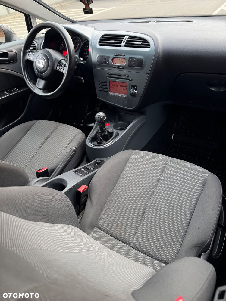 Seat Leon 2.0 TDI Reference - 7