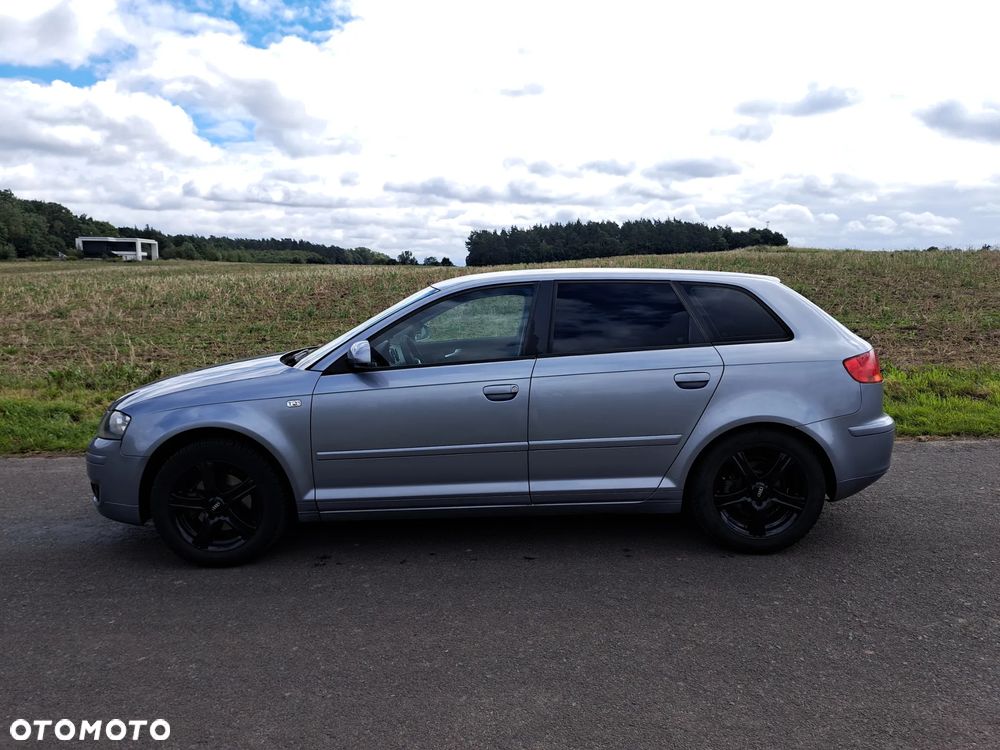 Audi A3 Sportback - 6