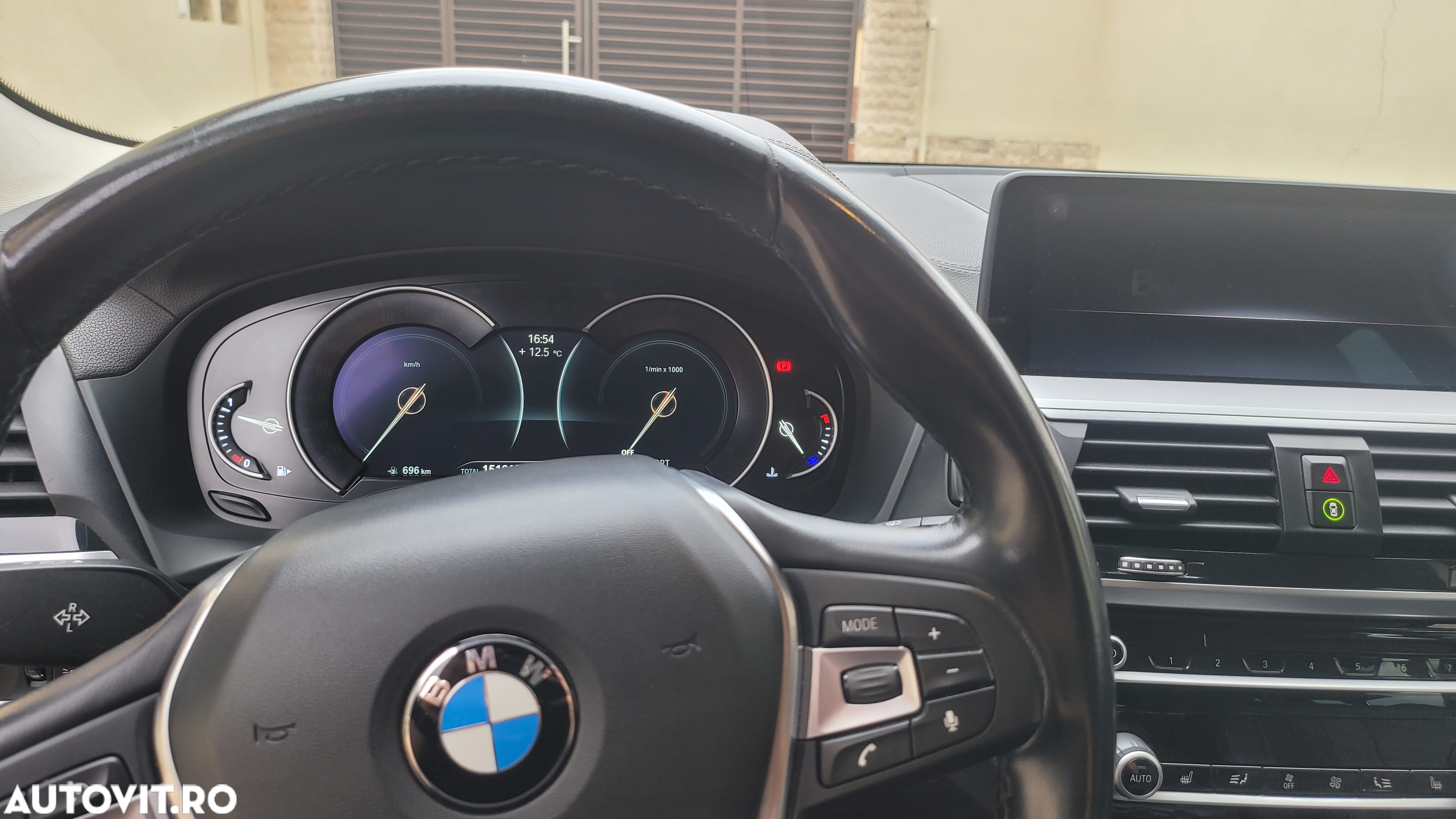 BMW X3 xDrive20i AT - 13